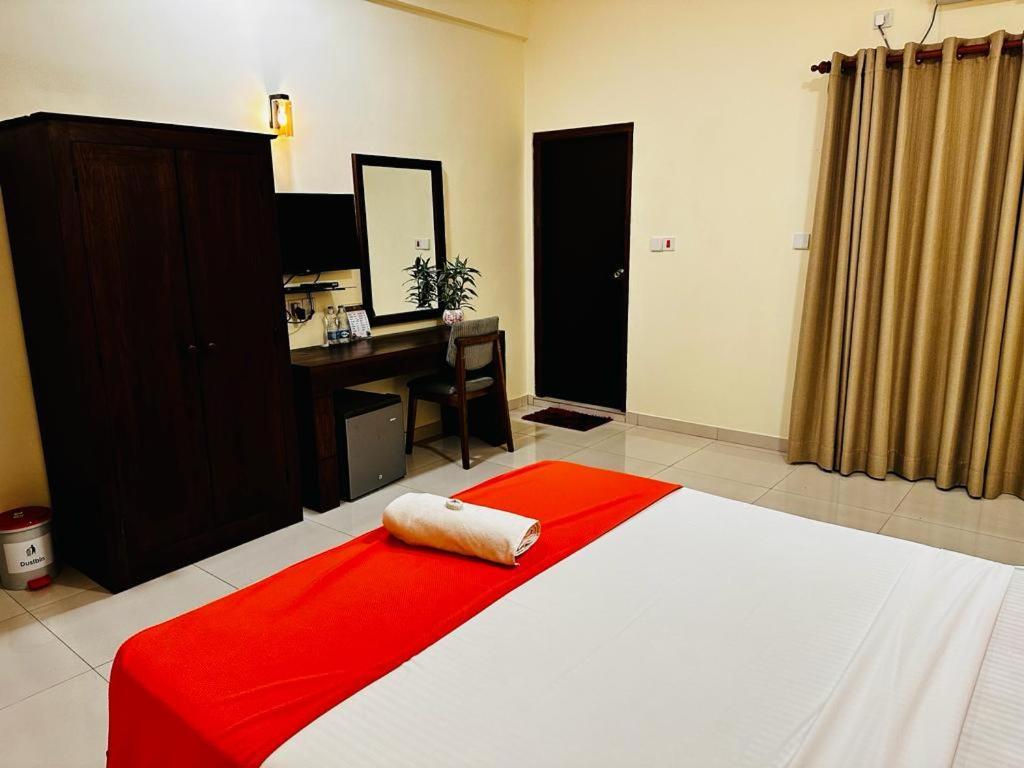 Hotel Northway Vavuniya Exterior photo