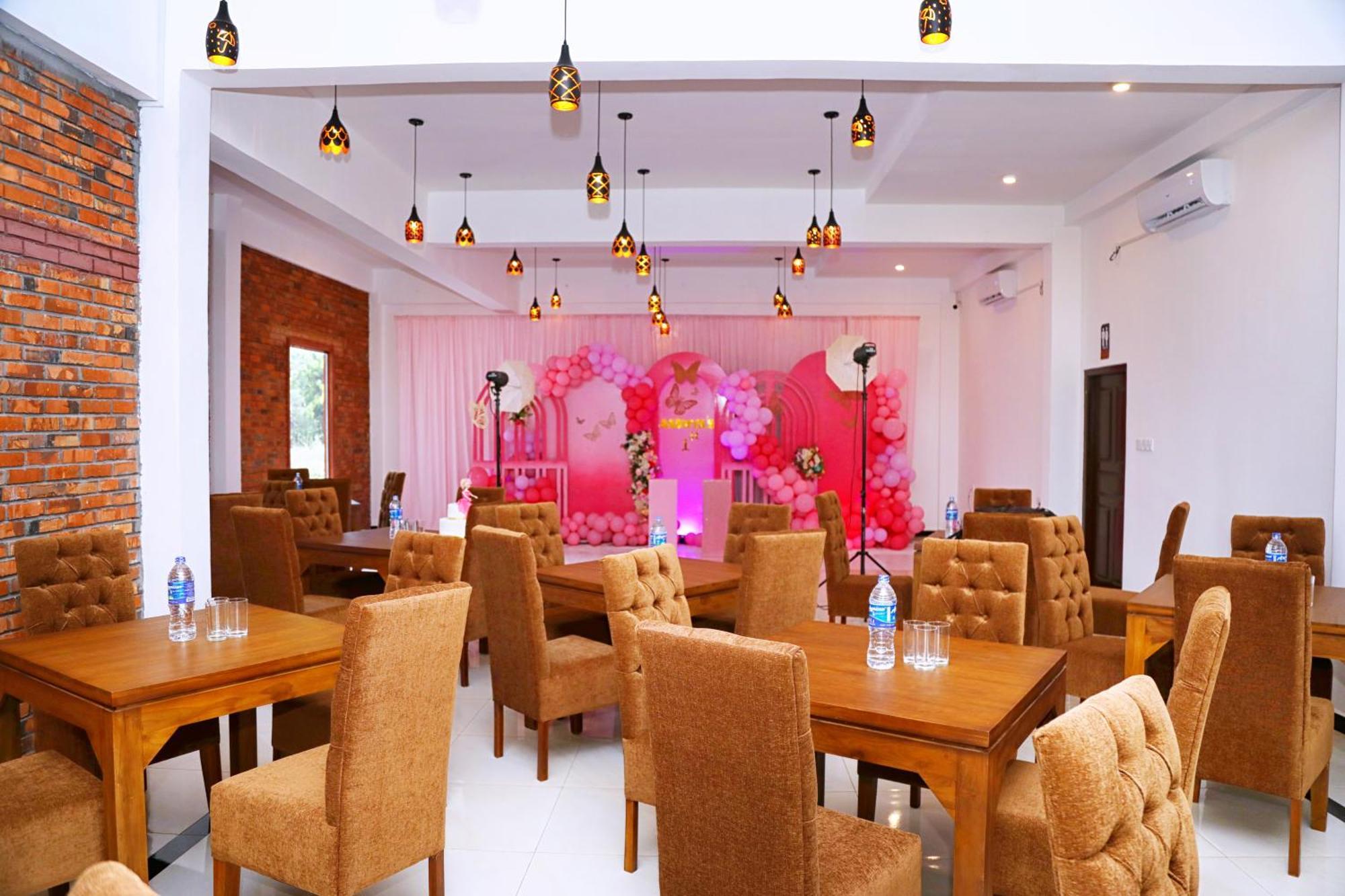 Hotel Northway Vavuniya Exterior photo