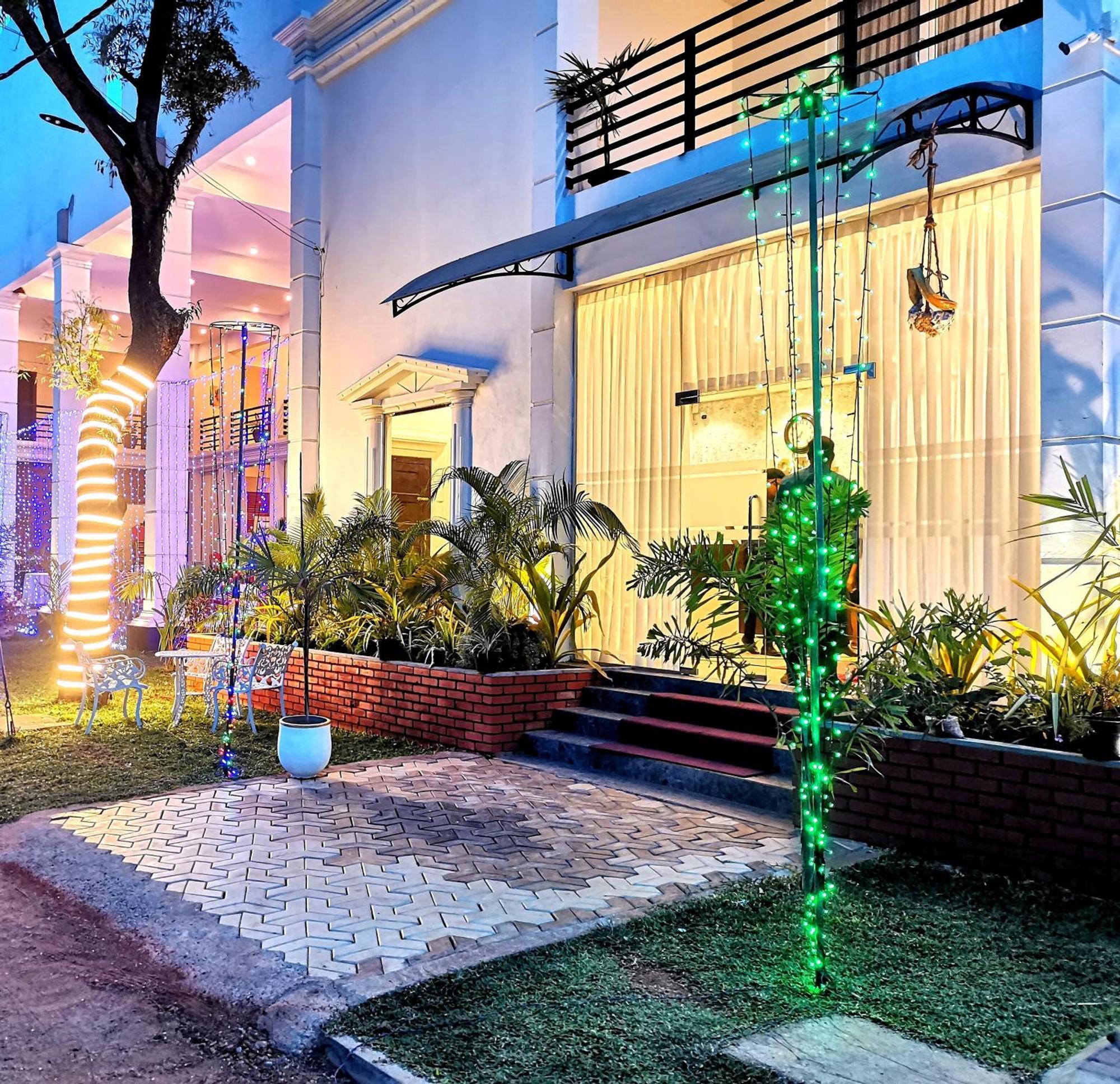 Hotel Northway Vavuniya Exterior photo